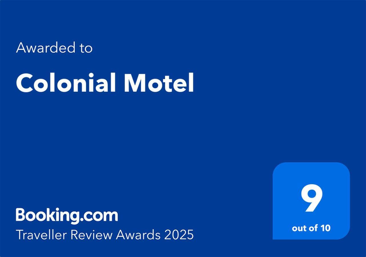 Colonial Motel เบลนิม ภายนอก รูปภาพ